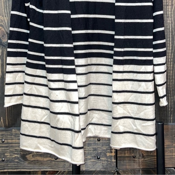 J. McLaughlin Merino Wool Cardigan M Black Cream Striped Long Open Soft Stretch - Picture 3 of 10